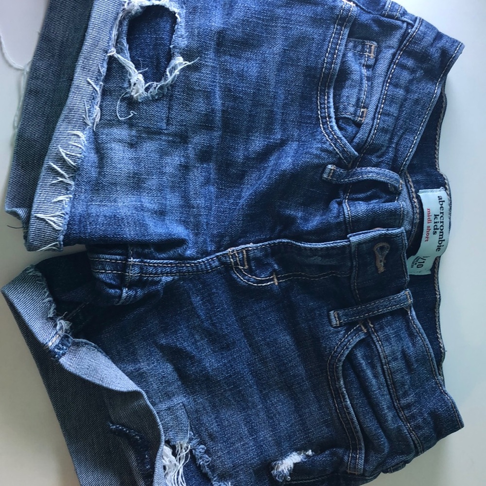 ABERCOMBIE KIDS JEAN SHORTS! MIDI SHORT!